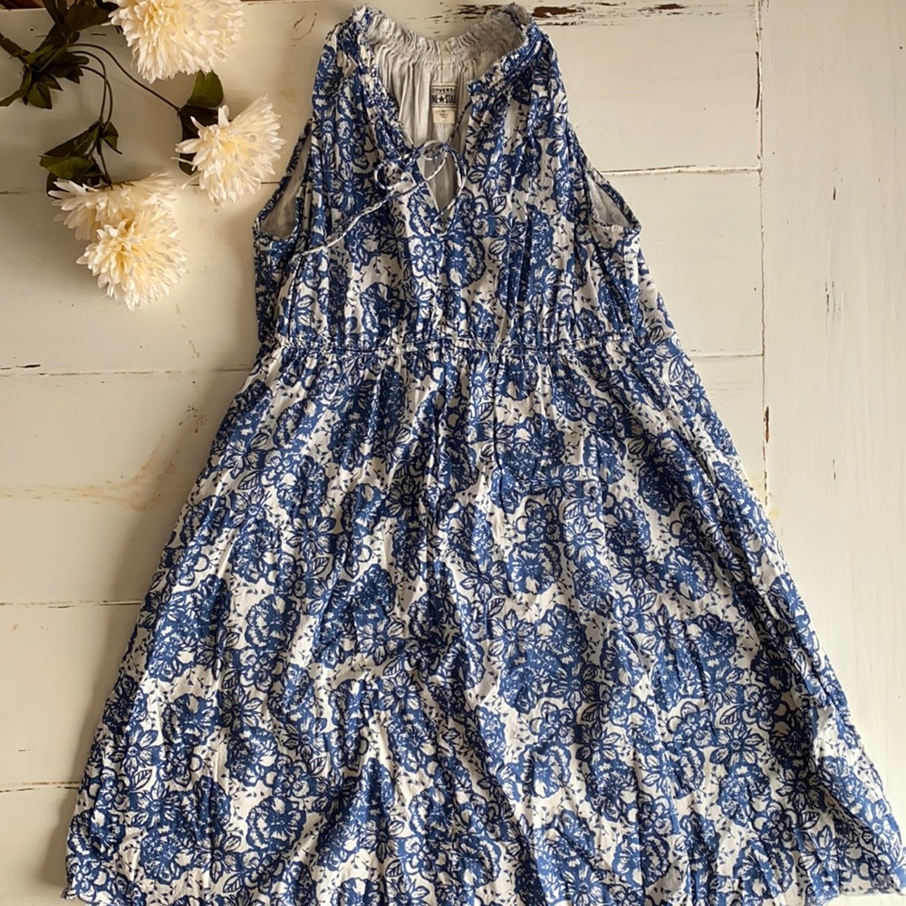Medium converse summer dress